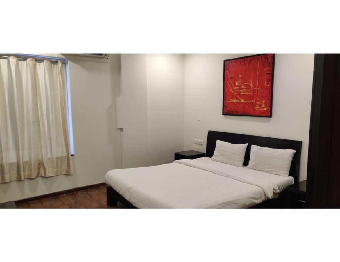 Aarju Luxurious Stay กาลังกูติ ภายนอก รูปภาพ