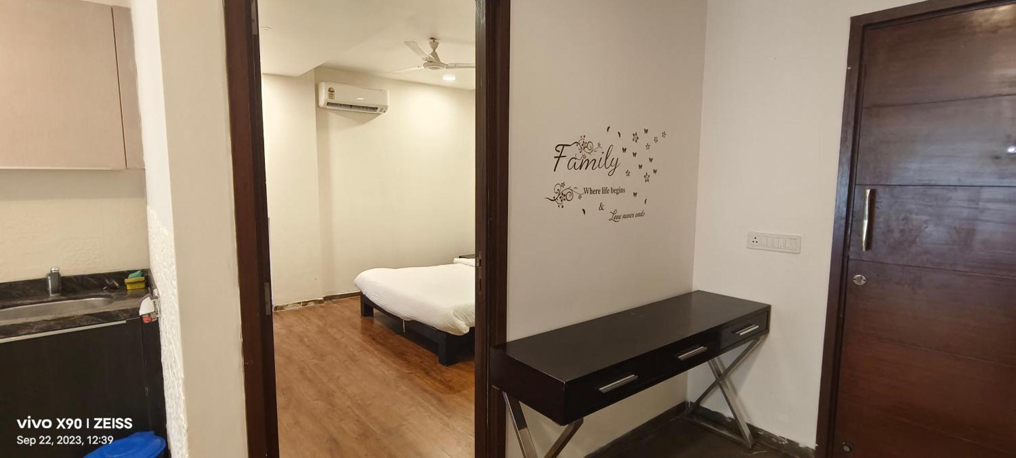 Aarju Luxurious Stay กาลังกูติ ภายนอก รูปภาพ