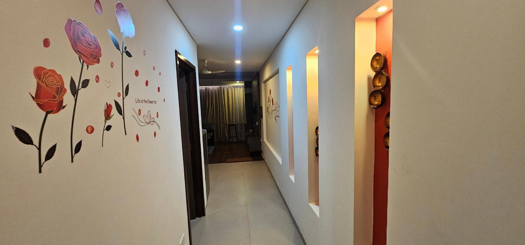 Aarju Luxurious Stay กาลังกูติ ภายนอก รูปภาพ